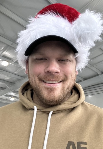 Bradley (@bradley303) — my photo № 1