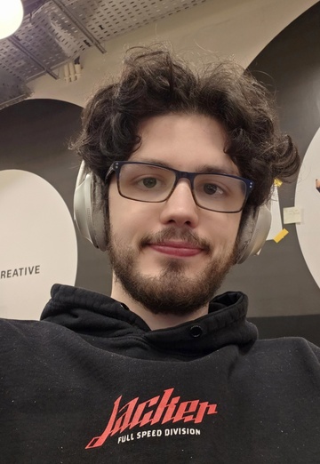 Jonathan (@jonathan1697) — my photo № 1