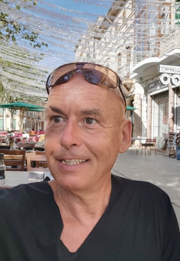 Benny (@benny325) — my photo № 1