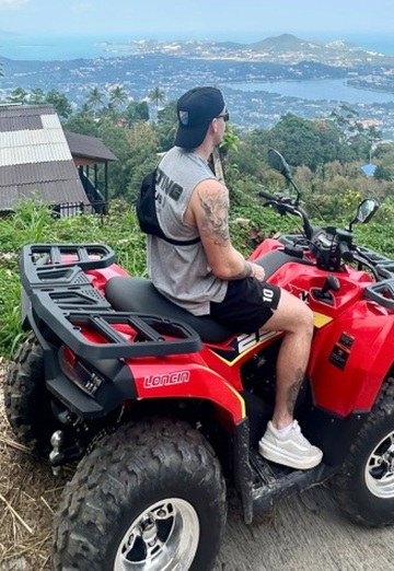 Basti (@basti80) — my photo № 5