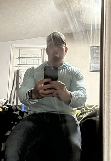 Troy (@troy381) — my photo № 6