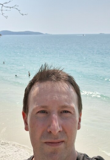 Gerhard (@gerhard143) — my photo № 1