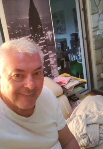 Chris (@chris4259) — my photo № 1