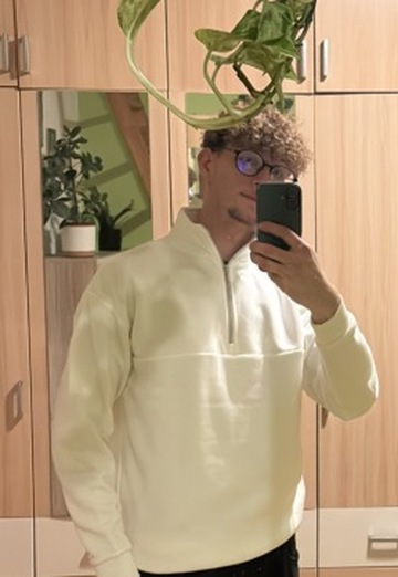 Joel (@joel1015) — my photo № 2