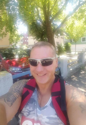 Gyula (@gyula14) — my photo № 1