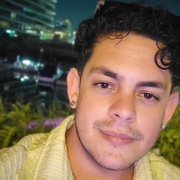 José Ernesto 31 Abu Dhabi