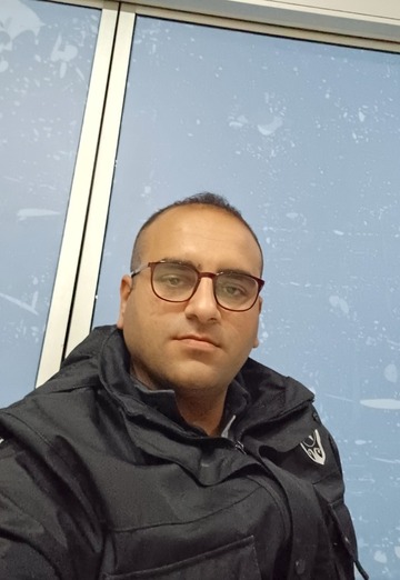 Zeki (@zeki213) — my photo № 1