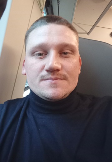 Adrian (@adrian2205) — my photo № 1