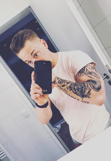 Daniel (@daniel13670) — my photo № 1