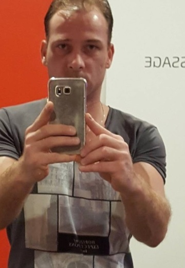 Tobias (@tobias133) — my photo № 1