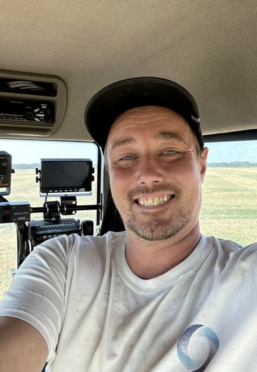 Dustin (@dustin219) — my photo № 2