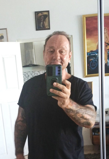 Micha (@micha700) — my photo № 1