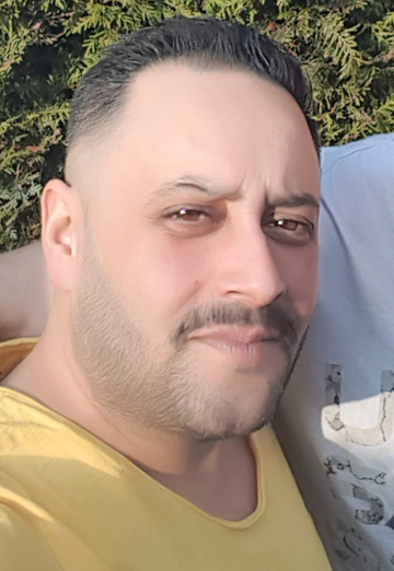 Salih (@salih940) — my photo № 1