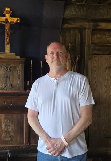 James (@james13439) — my photo № 1