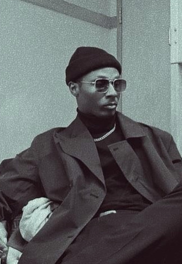 Lloyd (@lloyd130) — my photo № 1