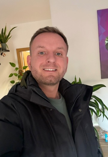 Tino (@tinozeigmalkurz) — my photo № 1